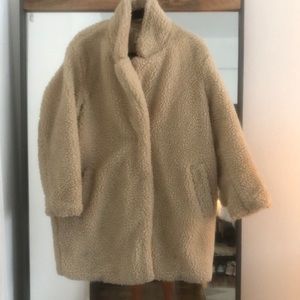 H&M Camel Oversized Teddy Coat